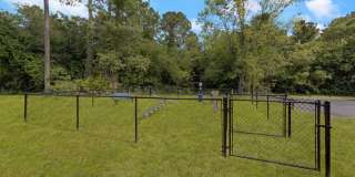 Pelican Pointe Apartments Gallery 8