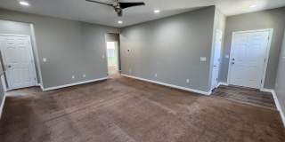 Beautiful Single Story 3 Bedroom close to Cadence Gallery 6