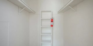 Riverwalk Gallery 19