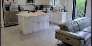 10521 NW 81st Ter Gallery 8