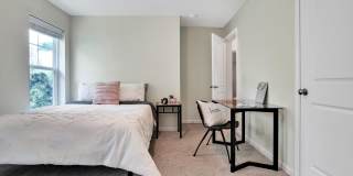 Elevation Student Living - Student Housing Gallery 89