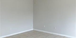525 PIERRE Street Gallery 13