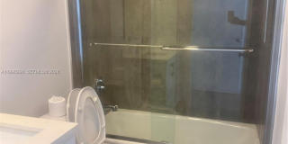 534 NE 195th St Gallery 26