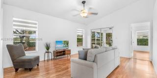 2020 SE 5th Pl Gallery 2