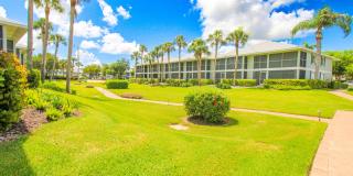 ** SMOKEHOUSE BAY OF MARCO ** 2/2 SEASONAL UNIT ON MARCO ISLAND AVAILABLE ** BEST WATERWAY VIEW HERE ** Gallery 31
