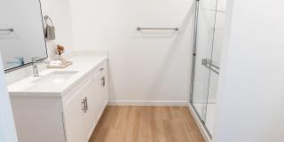 Zenn Skyview Gallery 32