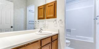 4-BEDROOM IN BLOSSOM PARK Gallery 18