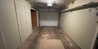 Spacious 3 bedroom, 2 bath Gallery 3