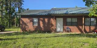 96 Roberts Avenue Gallery 1
