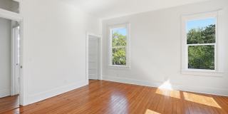 Beautiful Victorian Home for Lease in the Heart of Savannah Gallery 33