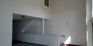 5255 Bellingham Avenue Gallery 5