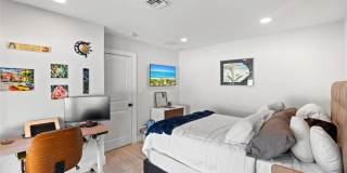 2615 Northeast 26th Street Gallery 9