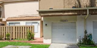 8208 NW 8th Pl Gallery 1