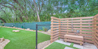 Lakeside Central Apartments Gallery 33