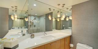 2Bd/1.75Ba Seattle Condo Gallery 3