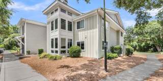 266 Alexandra Dr Gallery 1