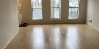 141 Gregory Lane Gallery 1