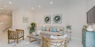 682 NE 43rd Street Gallery 3