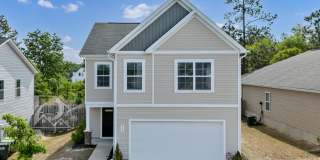 SPACIOUS 2-STORY HOME WITH MODERN COMFORTS Gallery 1