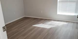 5524 Jarvis Street unit: B Gallery 7