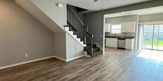 Coming Soon: Well-Maintained 2BR/2.5BA Townhome w/ Garage Gallery 3