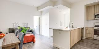 1751 Malcolm Ave - Student Housing Gallery 1