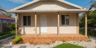 8013 NW 10 Ct Gallery 1