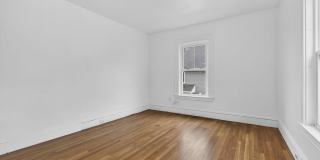 166 Elliot St Gallery 20