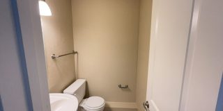 2 Story Townhouse in Hawthorne Reserve Gallery 19