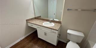 11600 SW 2nd St Gallery 10