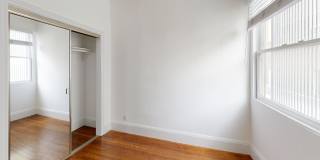 1520 Gough Gallery 5
