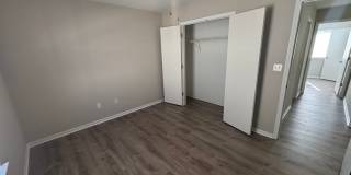 Northern Spacious 4 BDR Duplex Gallery 19