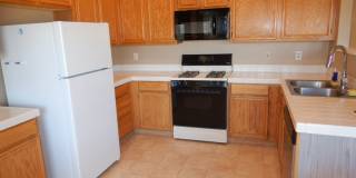 Cute 4 bedroom home in Silver Shores Gallery 4