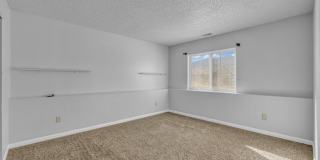 Beautiful 2 Bed 1 Bath Condo Near Old Colorado!! Gallery 10