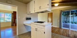 Classic San Luis 3 Bedroom 2 Bath House in Ferrini Heights Gallery 10