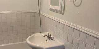 2 BEDROOMS PLUS 2 BONUS ROOMS, 2 BATHROOM SINGLE FAMILY HOME WITH 1 CAR GARAGE Gallery 7