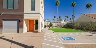 2502 E Paradise Lane unit: 1 Gallery 1