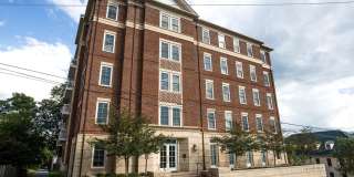 210 10th Street NE #105- Luxury Randolph Condo! 210 10th Street NE #105- Luxury Randolph Condo! Gallery 1