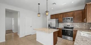 17865 W DALEY Lane Gallery 11