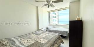 7135 Collins Ave Gallery 27