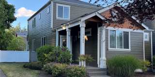 Edgewater Community Gallery 13