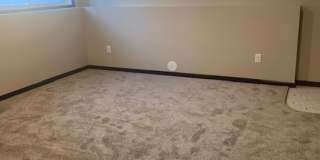 Modern 3 Bedroom Home with Garage & Fenced Yard for Rent! Gallery 10