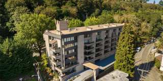 2Bd/2Ba Seattle Condo Gallery 1