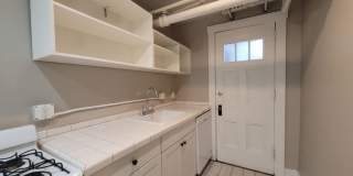One bedroom apartment home in the Sherman Hills neighborhood! Gallery 13