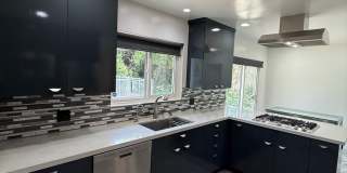 Beautiful One Level, 3 Bedroom, 3 Bathroom Tarzana Pool Home for Lease! Gallery 20