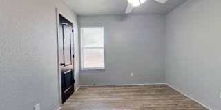 2 WEEKS FREE RENT + $1,095 + NEW STAINLESS STEEL APPLIANCES! Gallery 19
