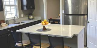 1352 Giddings Rd Gallery 1