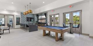 Magnolia at Powell Gallery 27