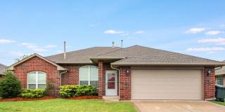 Beautiful 3 Bed, 2 Bath In Edmond Gallery 1