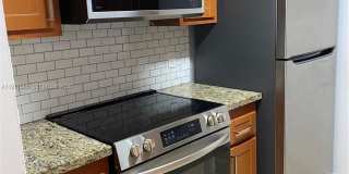 301 SW 135th Ave Gallery 2